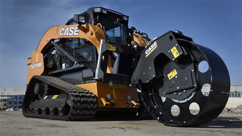 B SERIES COMPACT TRACK LOADERS 